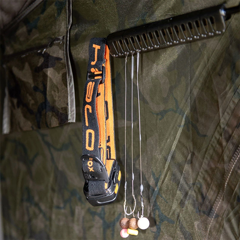 Fox Edges Rig & Hanging Rack